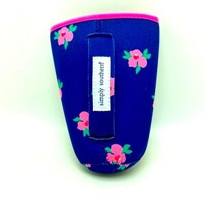 Simply Southern Blue Floral Bottle Coozee